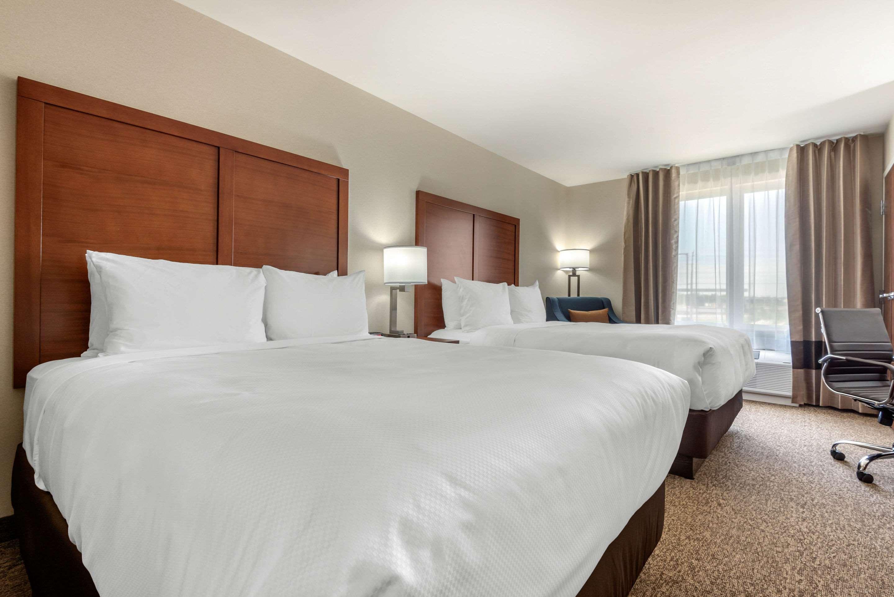 Comfort Inn & Suites Greater Napanee Luaran gambar