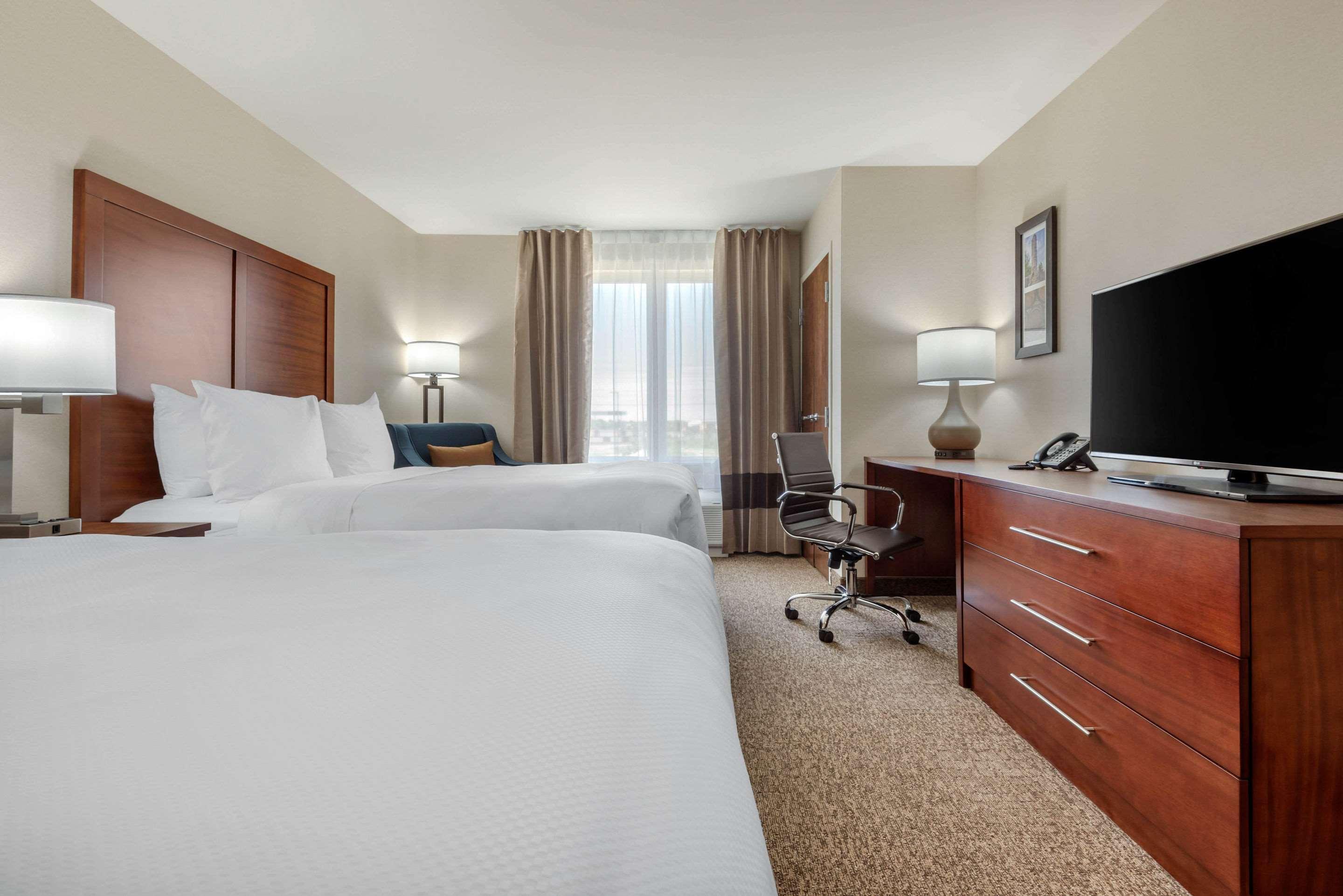 Comfort Inn & Suites Greater Napanee Luaran gambar