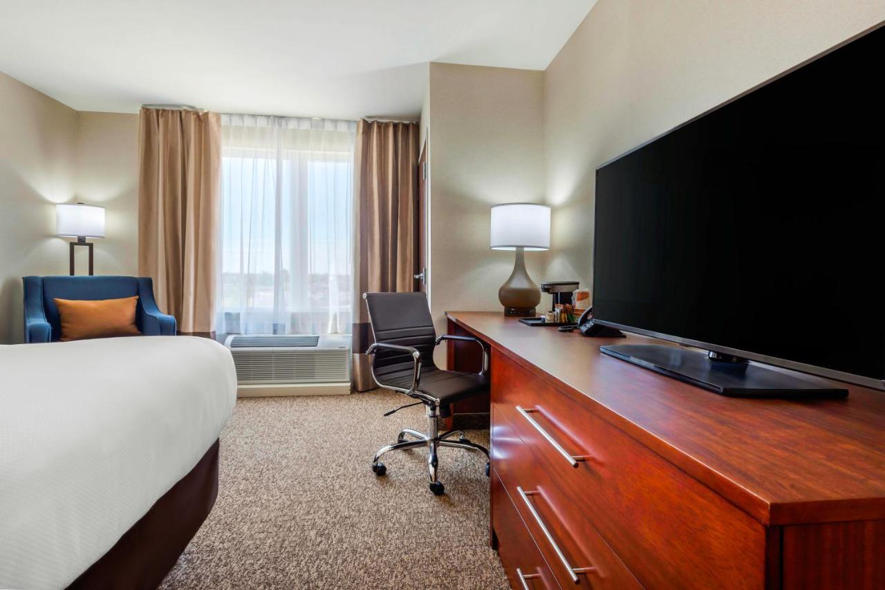 Comfort Inn & Suites Greater Napanee Luaran gambar